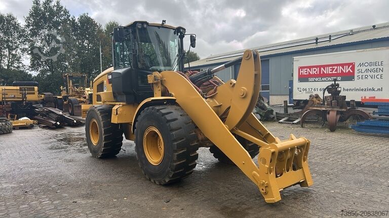 Radlader Caterpillar 930M