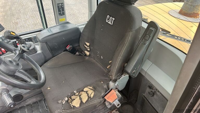 Radlader Caterpillar 930M