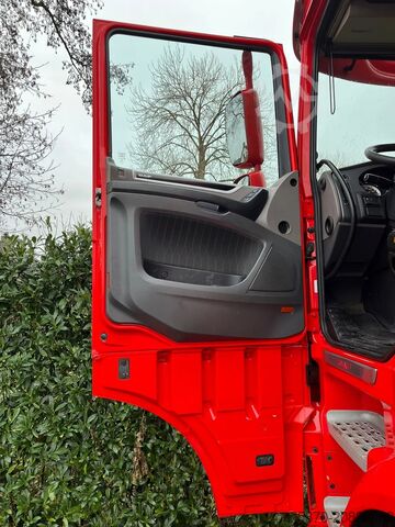 Gefährliche Stoffe DAF XF 450 FT ADR