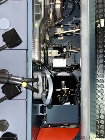 Sweeper sweeper vacuum machine Hako Sweepmaster / Jonas 980 E Generalüberholt - 6 Monate Garantie !