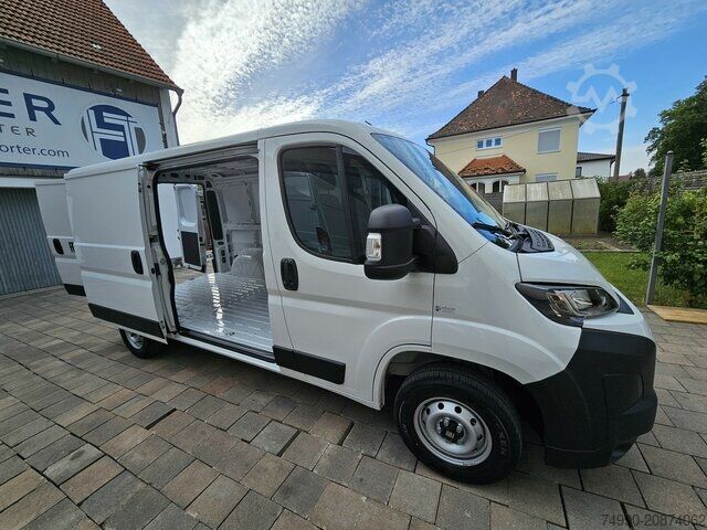 Sonderausbau-Transporter Fiat Ducato 120 L2H1 Visibility Kamera 260° Türen