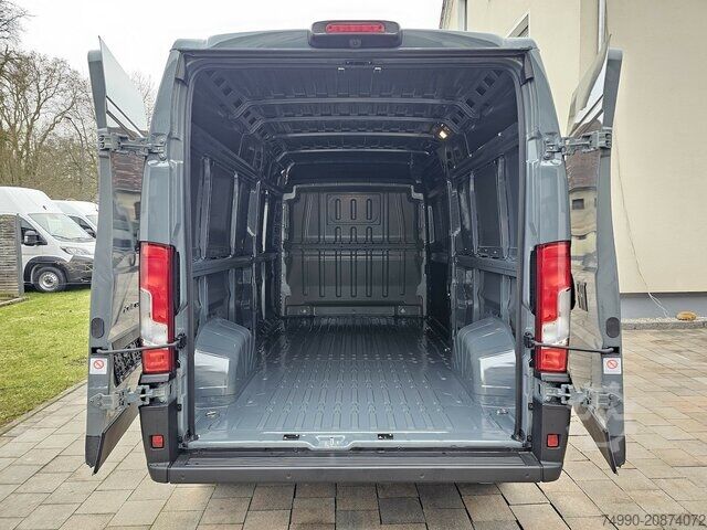 Kastenwagen hoch Fiat Ducato 35 Automatik L3H2 13m³ LED 260° CarPlay