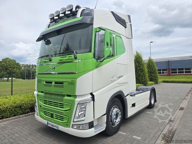 Standard tractor unit VOLVO FH500  /  I-Park Cool /Kipphydraulik