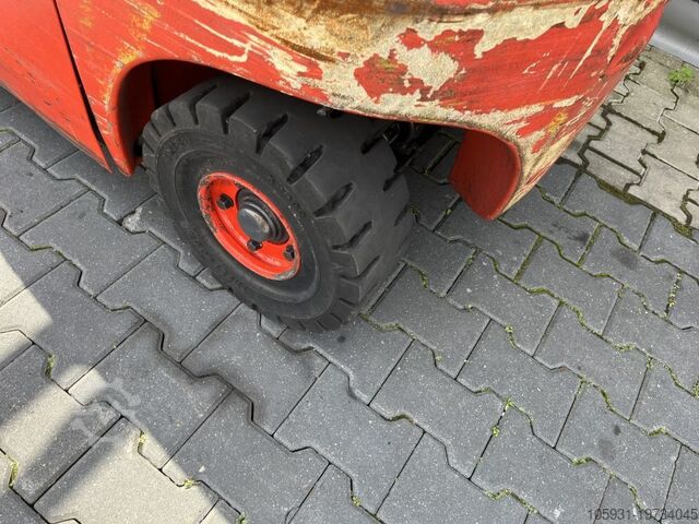 Treibgasstapler Linde H16T-01