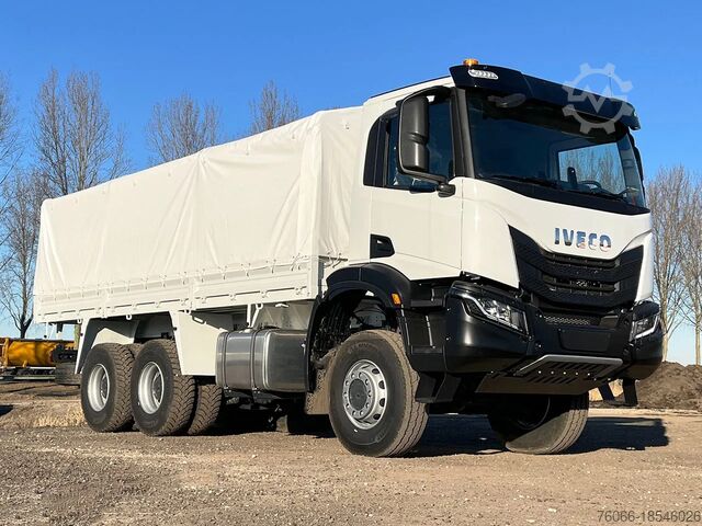 Plane Iveco T-Way AD380T43WH AT Tarpaulin/Canvas Body Truck...