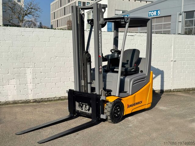 Elektro 3-Rad Jungheinrich EFG 220 - Service Neu - Batterie 80% + Garantie