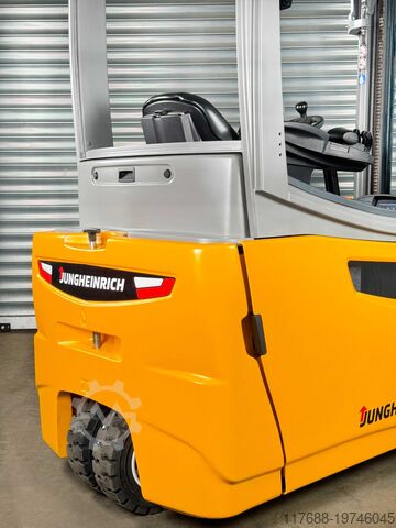 Elektro 3-Rad Jungheinrich EFG 216k - Service Neu - Batterie 82% - 4.921Std.