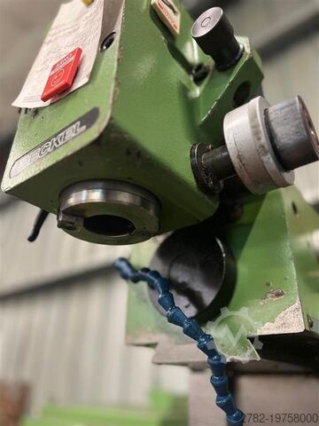 Universal Milling Machine DECKEL FP3NC