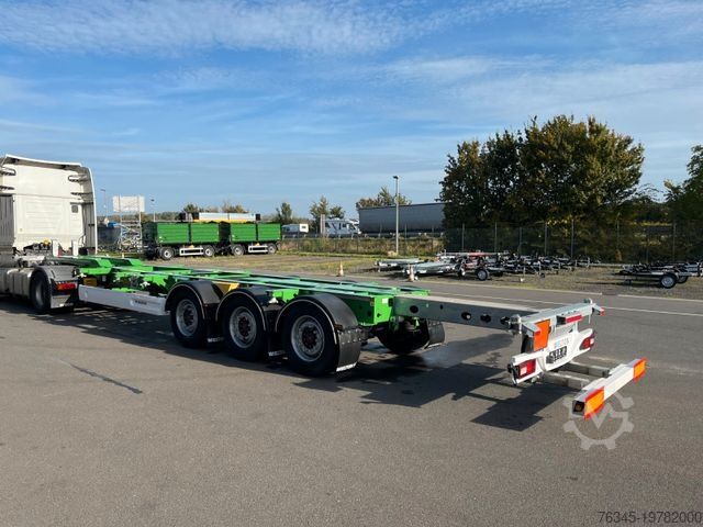 Swap body semitrailer WIELTON Multichassis Fahrgestell 45,40HC,40, 2x20