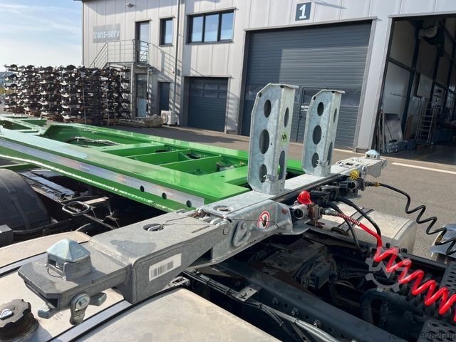 Swap body semitrailer WIELTON Multichassis Fahrgestell 45,40HC,40, 2x20