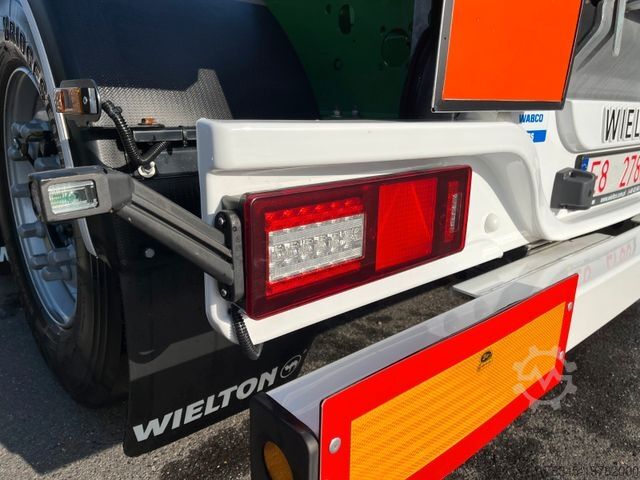 Swap body semitrailer WIELTON Multichassis Fahrgestell 45,40HC,40, 2x20