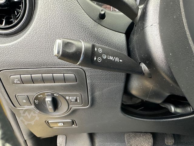Minibus MERCEDES-BENZ Vito Mixto 116 CDI Automatik Standh. AHK 6 Sitze