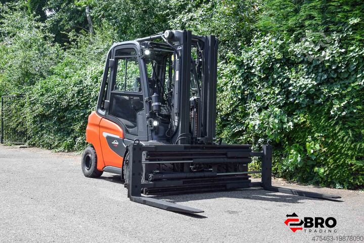 4 wheel forklift Linde H35D-01 Triplex (1202)