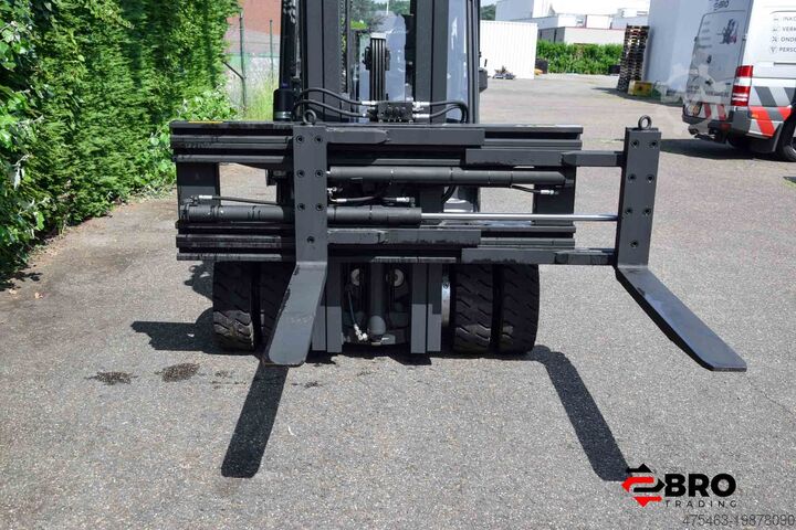 4 wheel forklift Linde H35D-01 Triplex (1202)