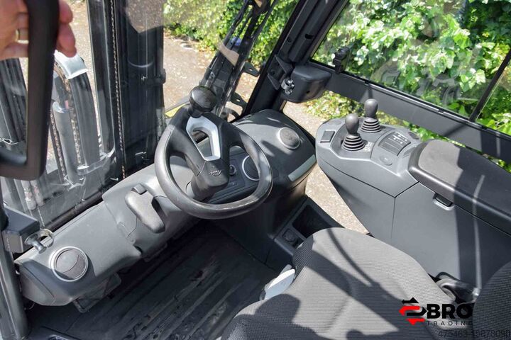 4 wheel forklift Linde H35D-01 Triplex (1202)