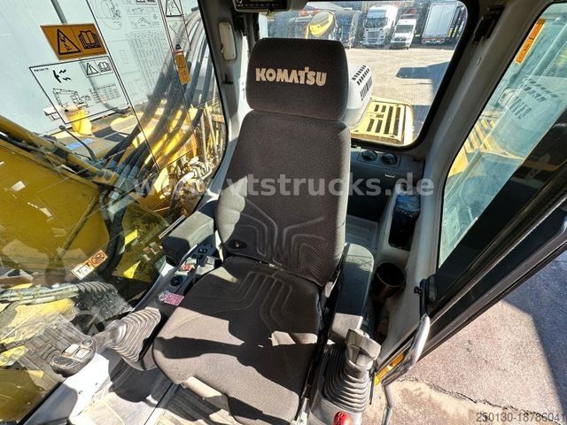 Mobile excavator KOMATSU PW160 Mobilbagger inkl Schwenklöffel,Tieflöffel