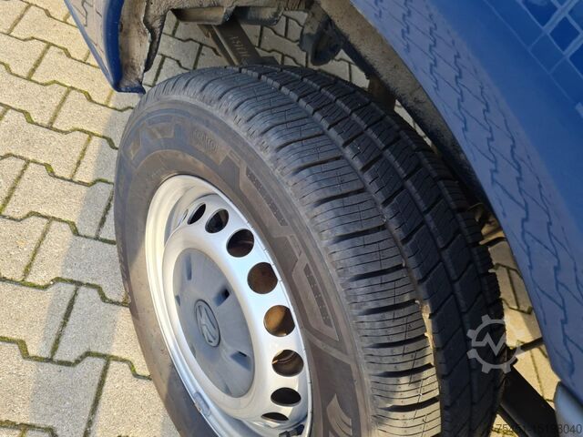 Kastenwagen hoch VW Crafter 35 Kasten Doka 5 Sitze AHK 3.5to REGALSYSTEM