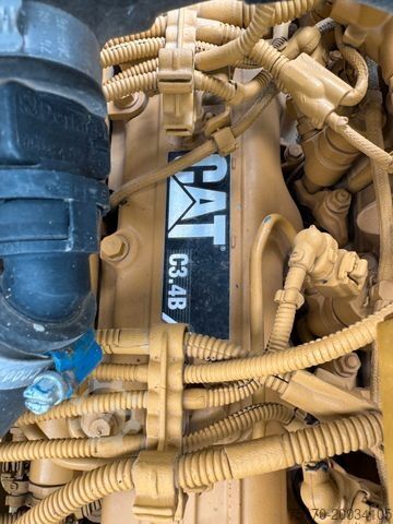 Kettenbagger CATERPILLAR 311 FLRR / 2017 / 2.788h / TL / hydr. GR