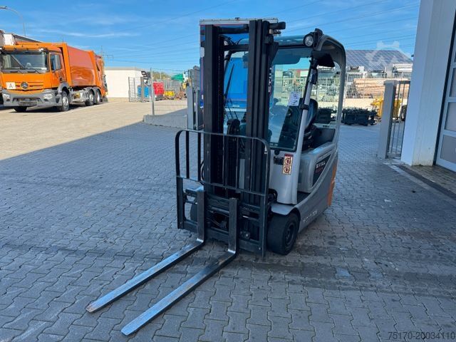 Frontstapler STILL RX20-14 / Triplex: 4.60m! / nur 2.438h! / SS