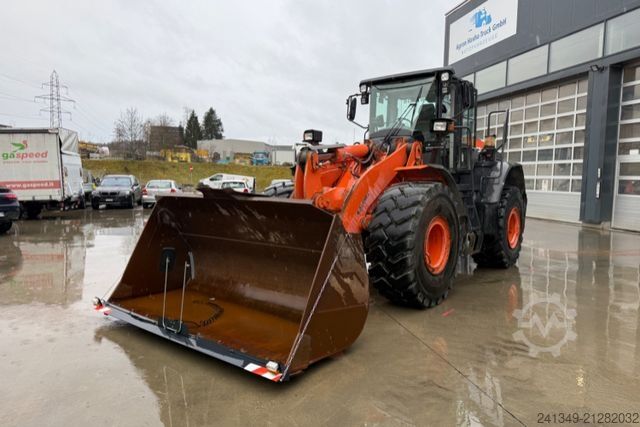 Sonstige HITACHI ZW220-6