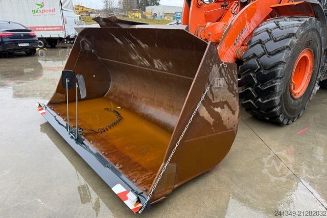 Sonstige HITACHI ZW220-6