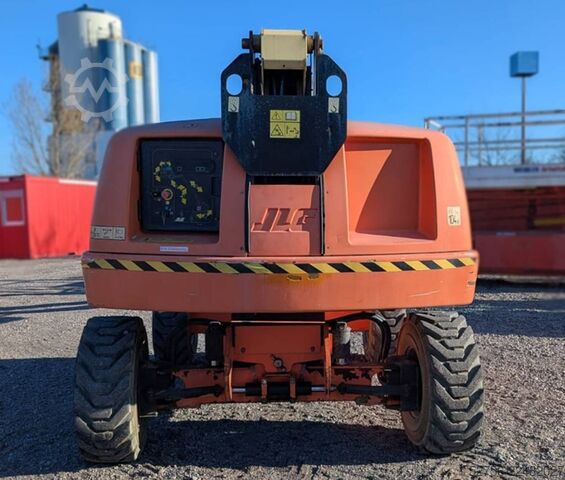 Telescopic boom lift JLG 460 SJ