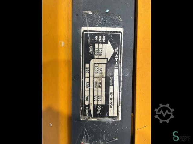 Stacker Jungheinrich EJC 110