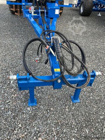 Grubber Köckerling Vector 620