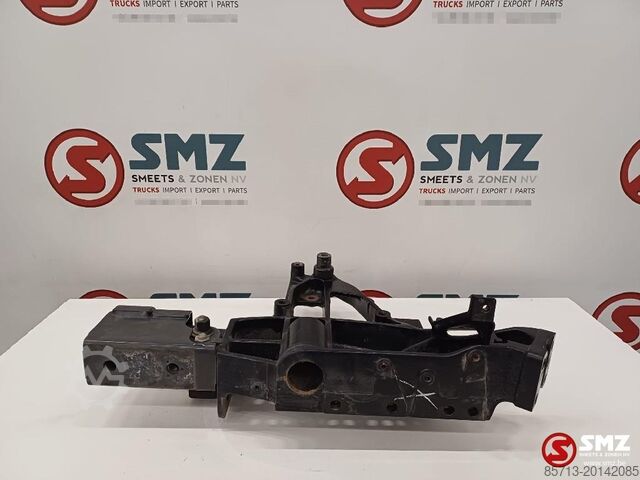 Chassis part Volvo Occ bumperbeugel vooraan rechts Volvo