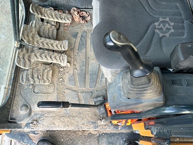 Kettenbagger Hyundai Robex 235 LCR-9A
