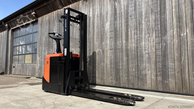 Hochhubwagen BT SP 160