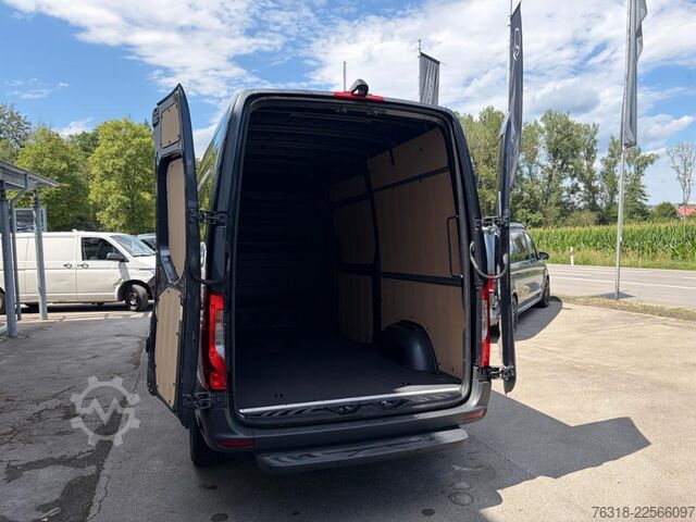 Panel van Mercedes-Benz Sprinter 317 Kasten L2H2 Autom. MBUX Navi Kamera