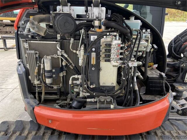 Mini excavator Kubota U50-5 (5022)