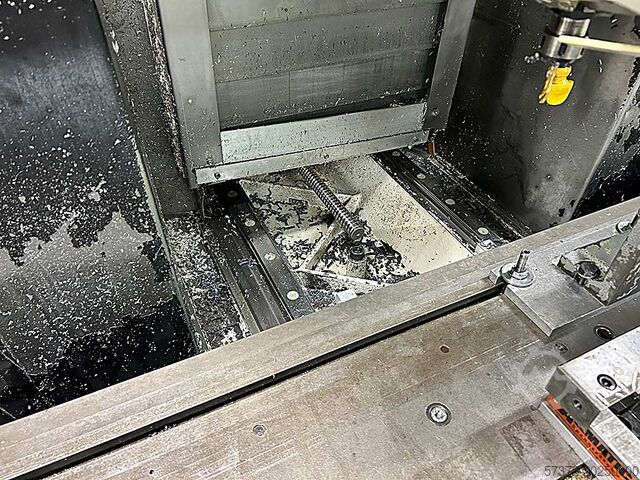 CNC Vertical Machining Center Stama MC 520