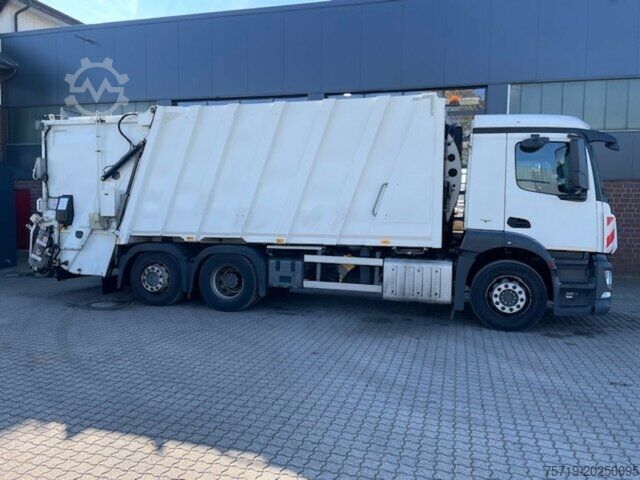 Garbage truck Mercedes-Benz 2533 Antos 6x2 Faun Vario 524