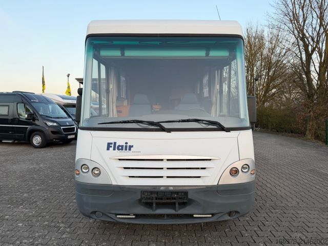 Integrated camper NIESMANN+BISCHOFF Flair 7100