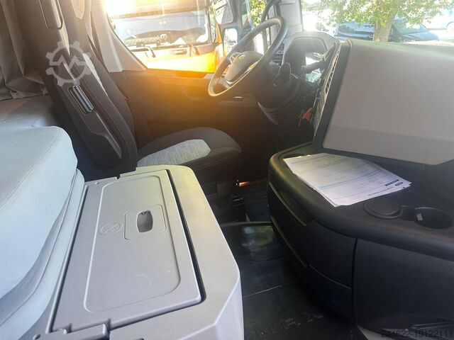 ADR - standard tractor Ford Truck F-Max L