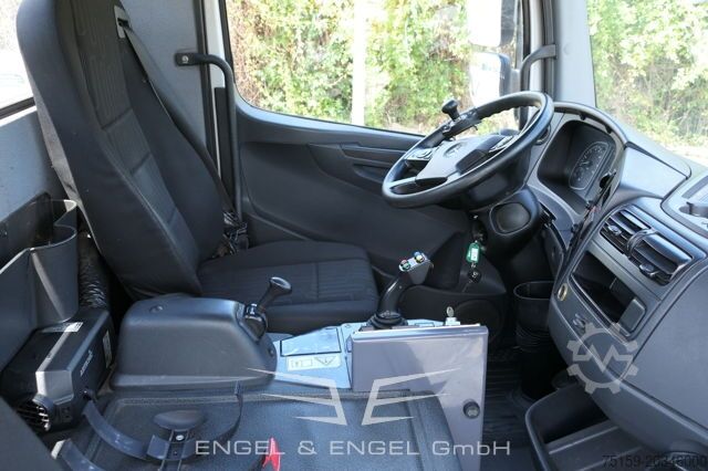Swap body truck mercedes-benz Kamag Wiesel WBH 25 Wiesel Umsetzfahrzeug