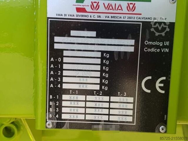 Düngerverteiler  MB100 watertank