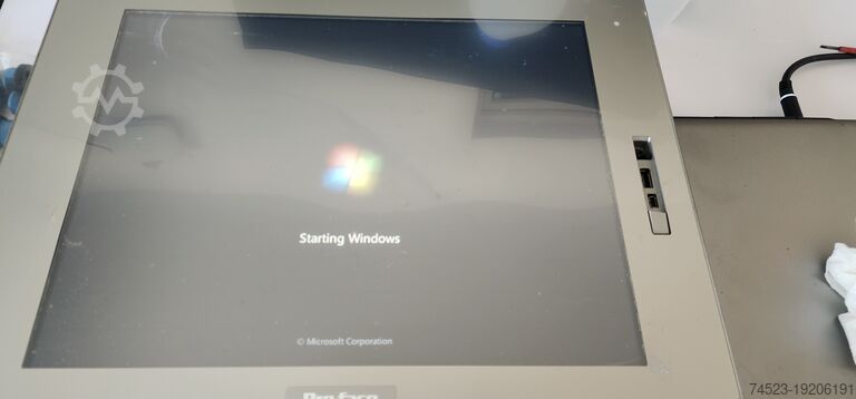 Touchscreen Proface SP-5700TP