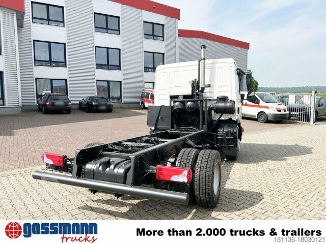 Truck chassis MAN TGL 12.210 4X2 BL