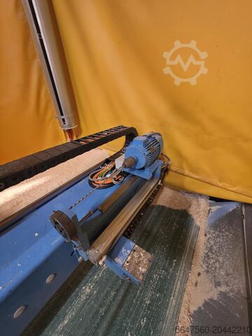 Woodworking machine Hundegger ROBOT-Drive