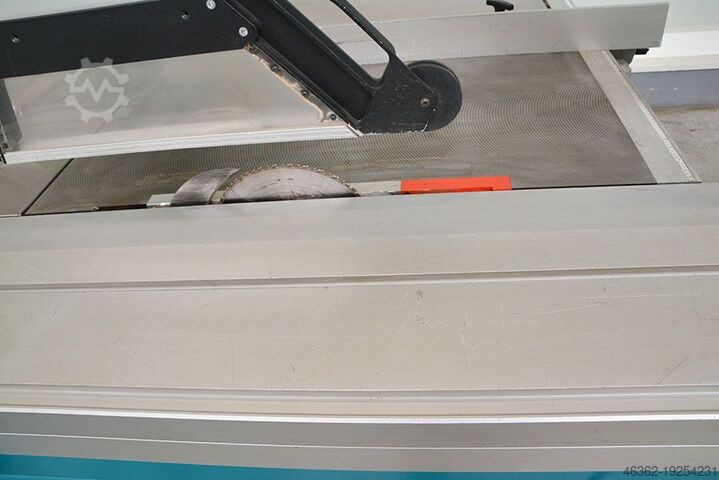Sliding table saw MARTIN T60