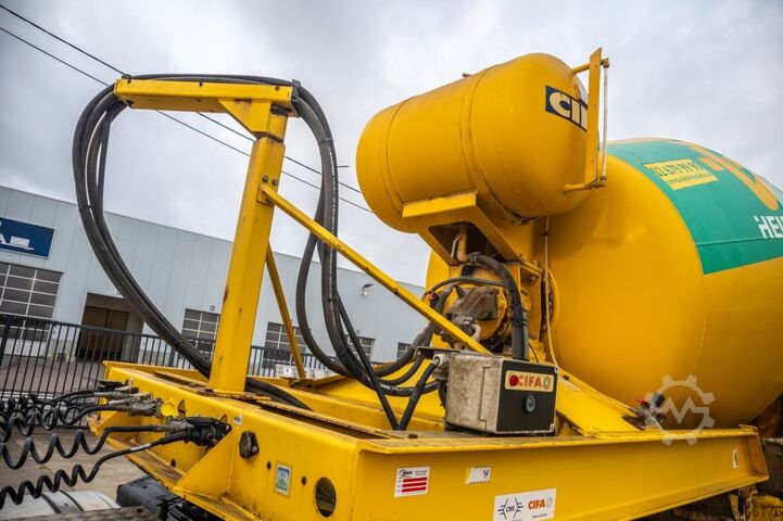 Mixer CIFA MOL BETON MIXER/MALAXEUR/MISCHER 10M3