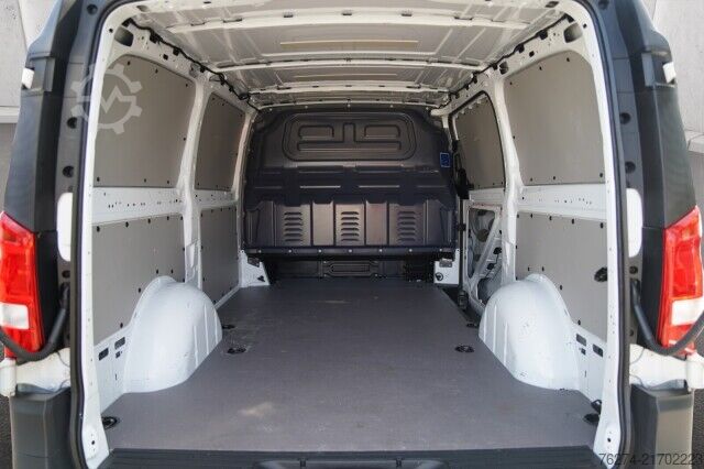Panel van Mercedes-Benz Vito 110 CDI Kasten Lang Pro Navi Kamera