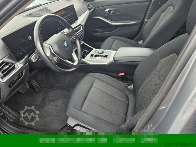 Minibus BMW 320 d xDrive Touring Mild-Hybrid PDC NAVIGATION