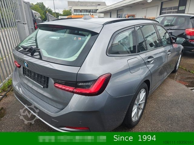 Minibus BMW 320 d xDrive Touring Mild-Hybrid PDC NAVIGATION