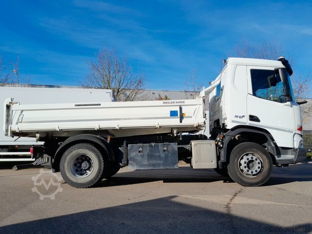 Three-sided tipper truck DAF FA XDC 450