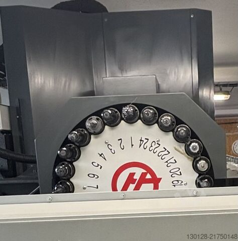 Vertical machining center Haas VF-6SS