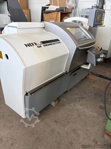 Cycle-controlled lathe Gildemeister NEF 320